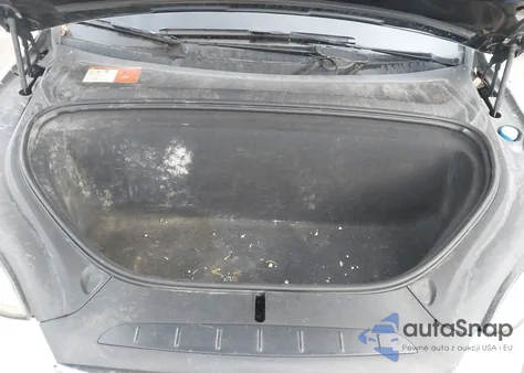 2016 Tesla Model X 60D/P100D/P90D z USA, uszkodzony, nr VIN 5YJXCAE43GF001453